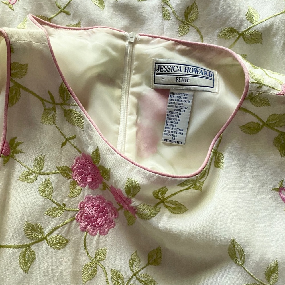 Jessica Howard  Dress White Embroidered SOLD Size 12P